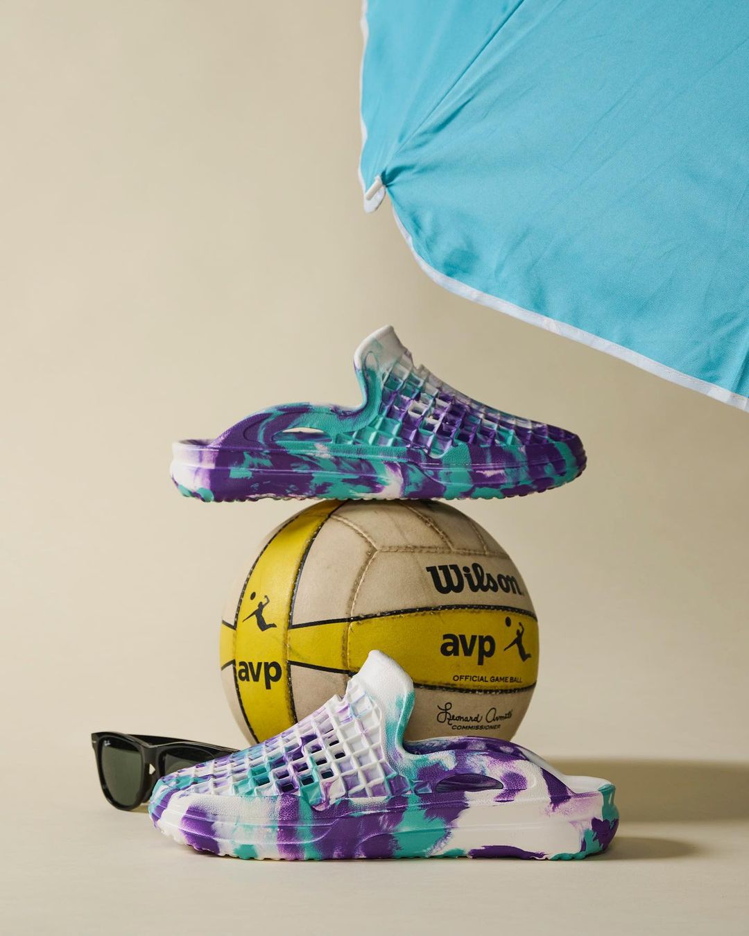 Lusso Cloud and F Jerry Collaborate on Colorful ‘Meme-Worthy’ Slides