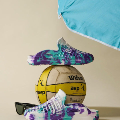 Lusso Cloud and F Jerry Collaborate on Colorful ‘Meme-Worthy’ Slides