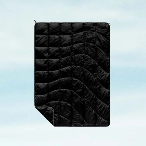 CARRY IN RUMPL NANOLOFT BLANKET WHEN YOU TRAVEL