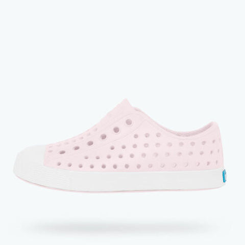 CROCS MEET SNEAKERS WITH THIS MUST-HAVE SPRING SHOES FOR KIDS